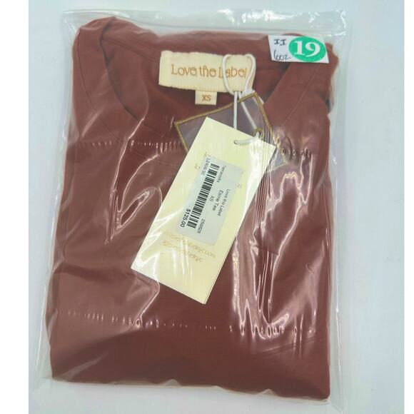 Love the Label Esme Solid Tee in Terracotta Brown L2408-30 XS XSmall NEW NWT - Picture 8 of 8